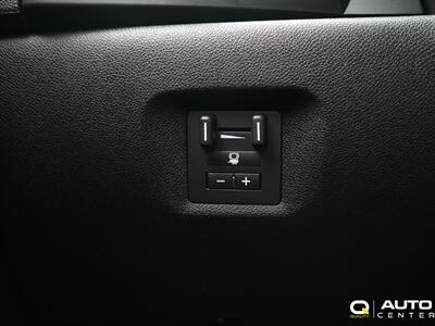 2011 Chevrolet Silverado 2500HD LT   - Photo 26 - Lynnwood, WA 98036