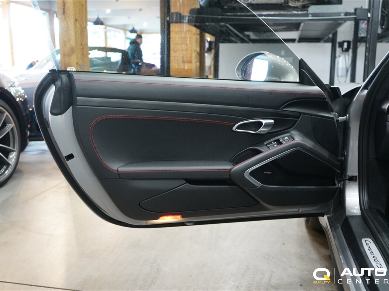 2019 Porsche 911 Carrera 4 GTS - Photo 17 - Lynnwood, WA 98036