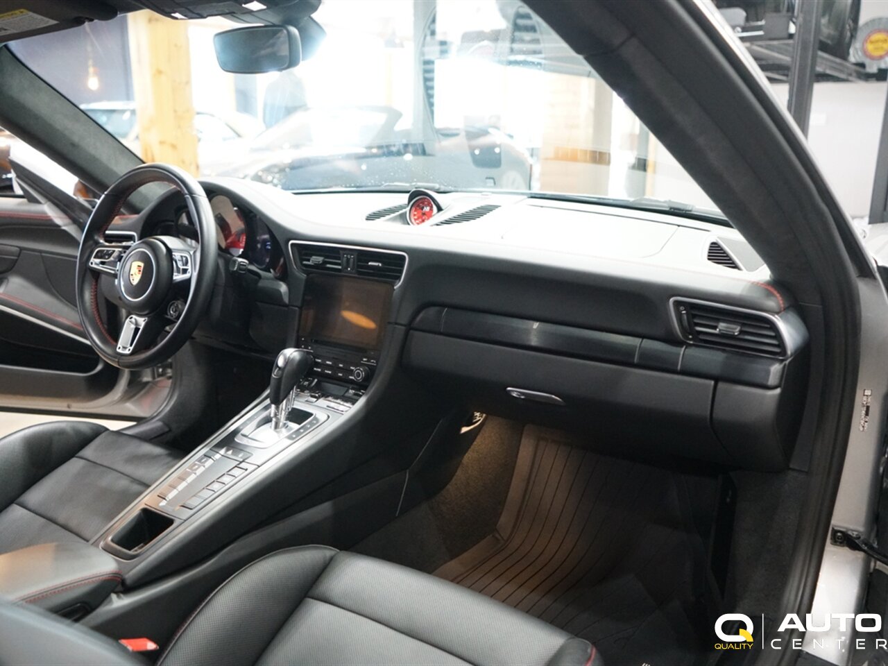 2019 Porsche 911 Carrera 4 GTS - Photo 36 - Lynnwood, WA 98036