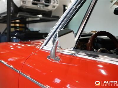1971 MG MGB GT   - Photo 8 - Lynnwood, WA 98036