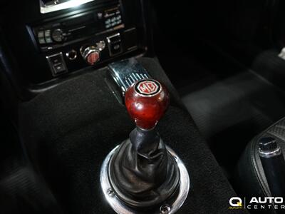 1971 MG MGB GT   - Photo 36 - Lynnwood, WA 98036