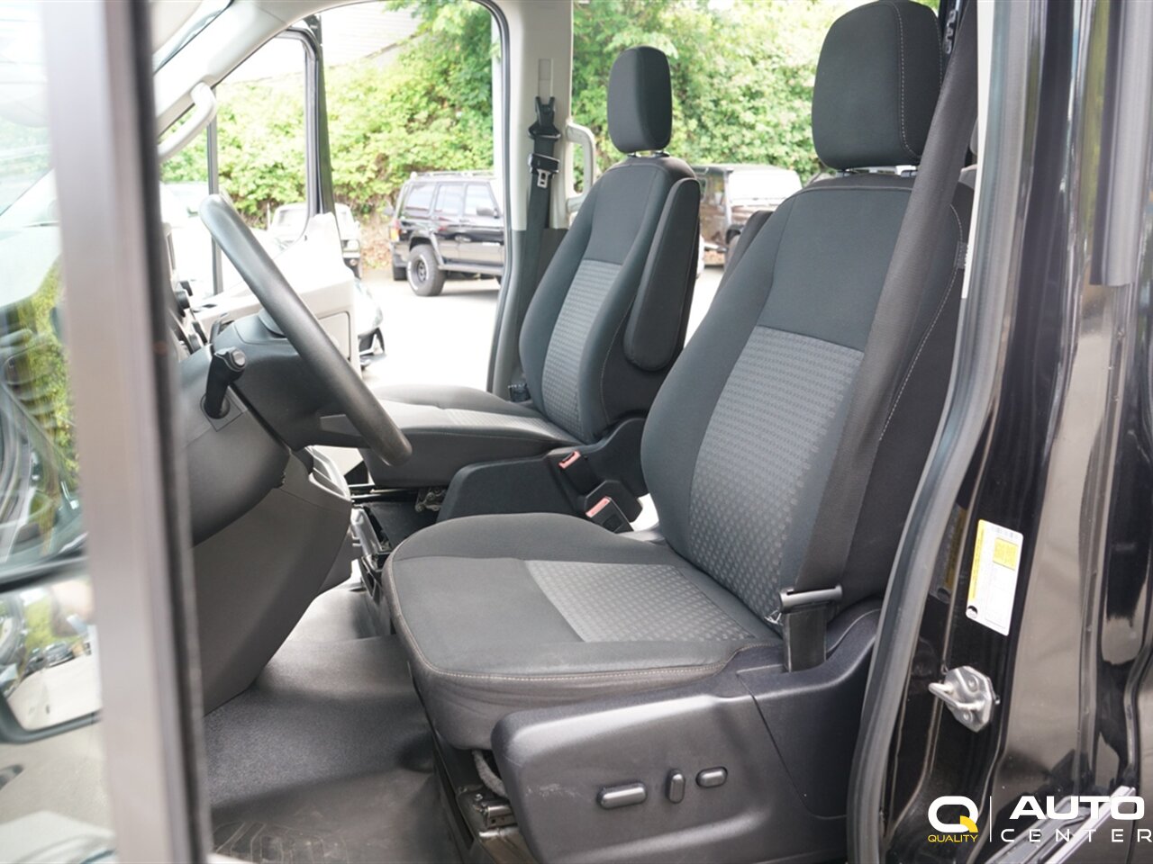2020 Ford Transit XL - Photo 14 - Lynnwood, WA 98036