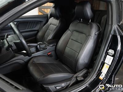 2017 Ford Mustang GT Premium   - Photo 11 - Lynnwood, WA 98036