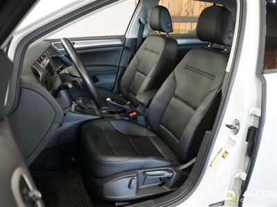 2017 Volkswagen Golf TSI SE 4-Door   - Photo 14 - Lynnwood, WA 98036