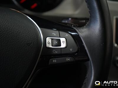 2017 Volkswagen Golf TSI SE 4-Door   - Photo 21 - Lynnwood, WA 98036