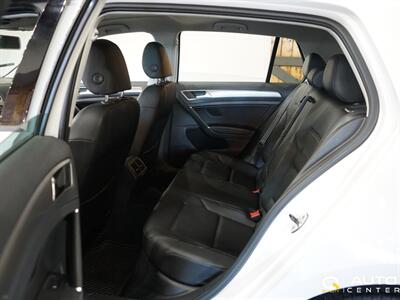 2017 Volkswagen Golf TSI SE 4-Door   - Photo 31 - Lynnwood, WA 98036