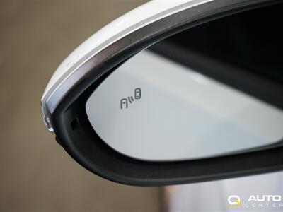 2017 Volkswagen Golf TSI SE 4-Door   - Photo 8 - Lynnwood, WA 98036