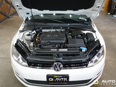 2017 Volkswagen Golf TSI SE 4-Door   - Photo 11 - Lynnwood, WA 98036