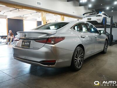 2024 Lexus ES 300h 300h   - Photo 4 - Lynnwood, WA 98036