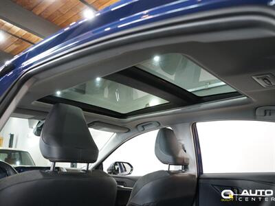 2025 Toyota Camry XLE   - Photo 33 - Lynnwood, WA 98036
