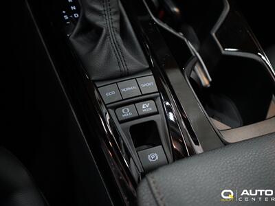 2025 Toyota Camry XLE   - Photo 26 - Lynnwood, WA 98036