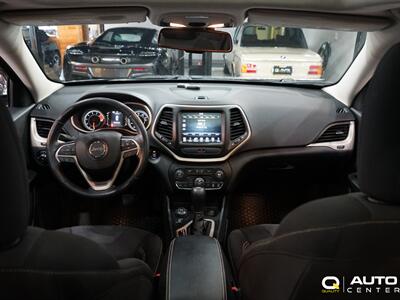 2016 Jeep Cherokee Latitude   - Photo 10 - Lynnwood, WA 98036