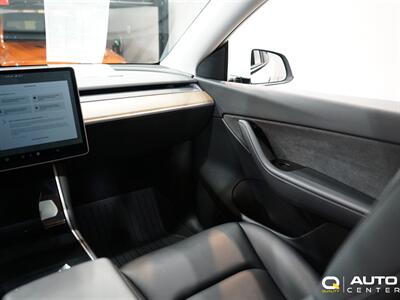 2021 Tesla Model Y Long Range   - Photo 19 - Lynnwood, WA 98036