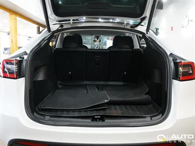 2021 Tesla Model Y Long Range   - Photo 10 - Lynnwood, WA 98036