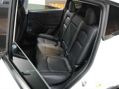 2021 Tesla Model Y Long Range   - Photo 23 - Lynnwood, WA 98036