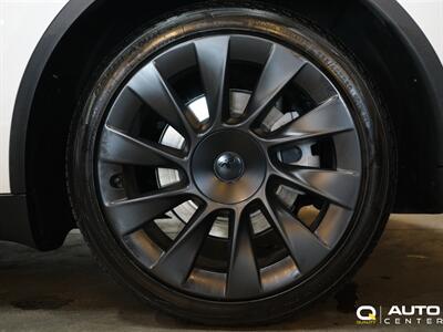 2021 Tesla Model Y Long Range   - Photo 13 - Lynnwood, WA 98036