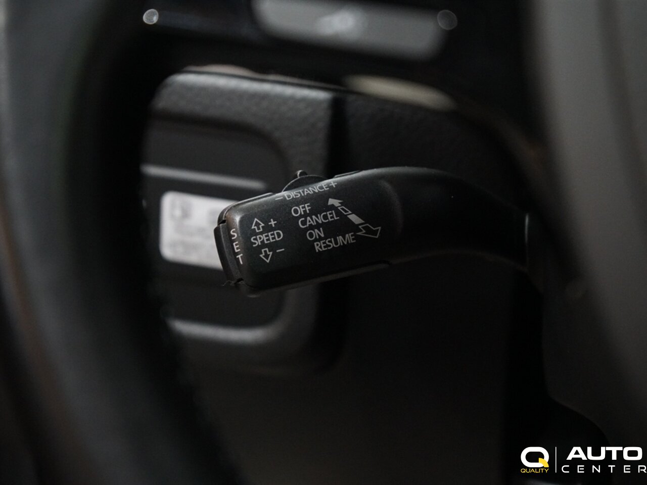 2016 Volkswagen Touareg V6 TDI Sport - Photo 26 - Lynnwood, WA 98036