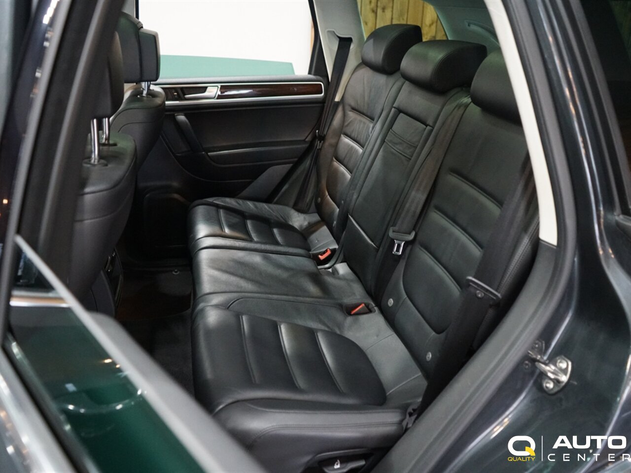 2016 Volkswagen Touareg V6 TDI Sport - Photo 31 - Lynnwood, WA 98036