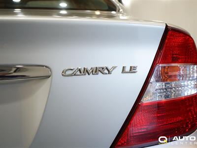 2003 Toyota Camry LE   - Photo 5 - Lynnwood, WA 98036