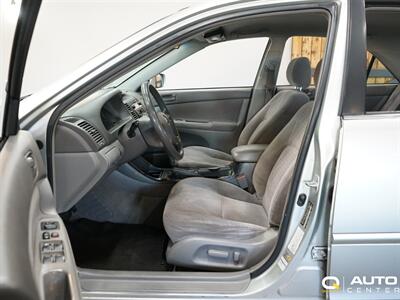 2003 Toyota Camry LE   - Photo 14 - Lynnwood, WA 98036
