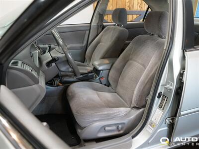 2003 Toyota Camry LE   - Photo 11 - Lynnwood, WA 98036