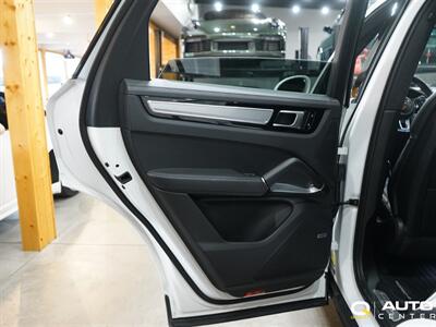 2019 Porsche Cayenne Turbo   - Photo 29 - Lynnwood, WA 98036