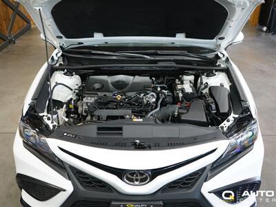 2022 Toyota Camry SE   - Photo 9 - Lynnwood, WA 98036