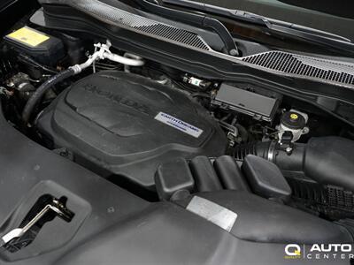 2016 Honda Pilot Touring   - Photo 10 - Lynnwood, WA 98036