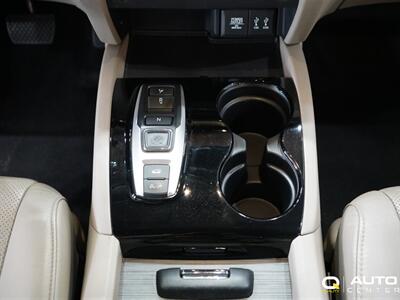 2016 Honda Pilot Touring   - Photo 31 - Lynnwood, WA 98036