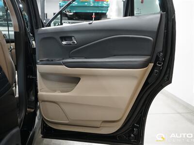 2016 Honda Pilot Touring   - Photo 15 - Lynnwood, WA 98036