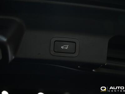 2020 Jaguar F-PACE SVR   - Photo 37 - Lynnwood, WA 98036