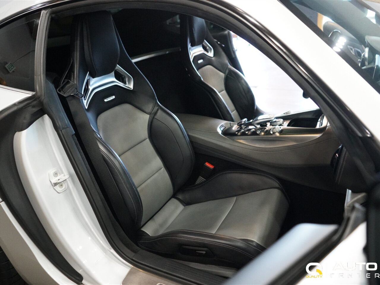 2017 Mercedes-Benz AMG GT - Photo 35 - Lynnwood, WA 98036