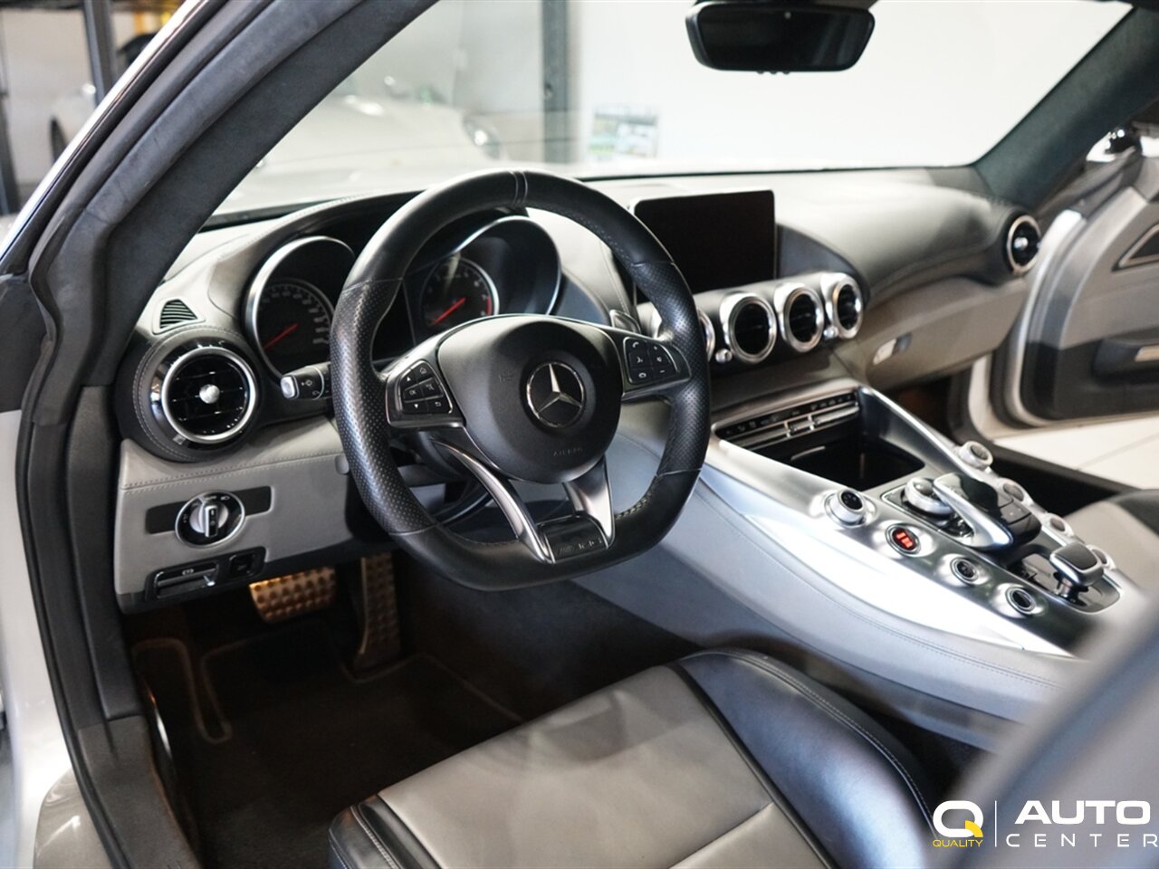 2017 Mercedes-Benz AMG GT - Photo 24 - Lynnwood, WA 98036