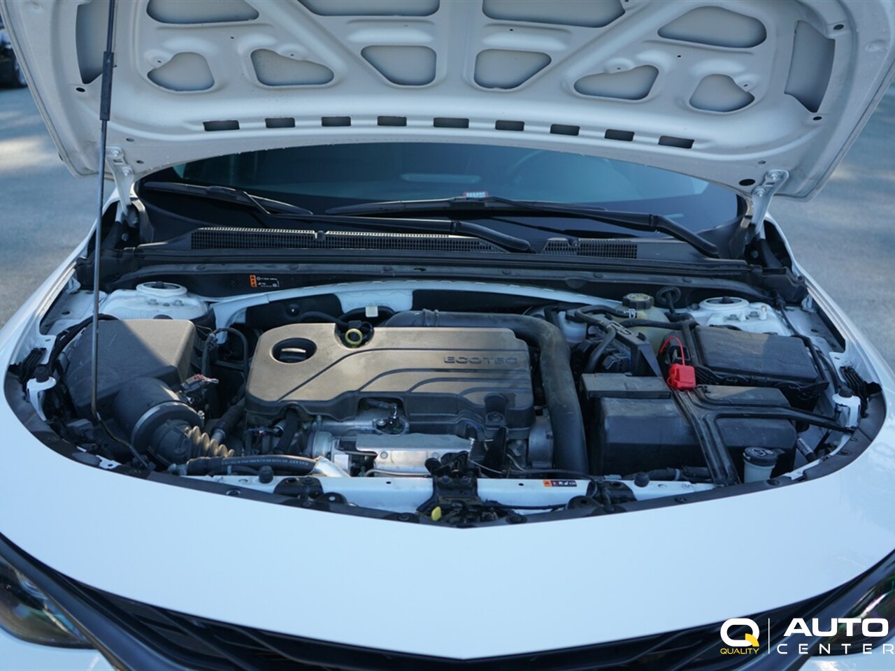 2022 Chevrolet Malibu LT - Photo 12 - Lynnwood, WA 98036