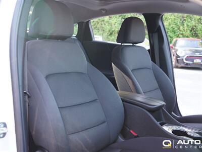 2022 Chevrolet Malibu LT   - Photo 23 - Lynnwood, WA 98036