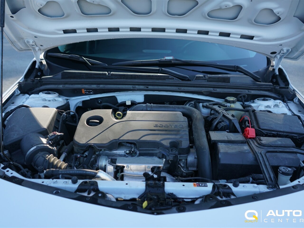 2022 Chevrolet Malibu LT - Photo 11 - Lynnwood, WA 98036