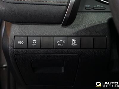 2020 Toyota Camry LE   - Photo 24 - Lynnwood, WA 98036