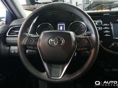 2020 Toyota Camry LE   - Photo 20 - Lynnwood, WA 98036