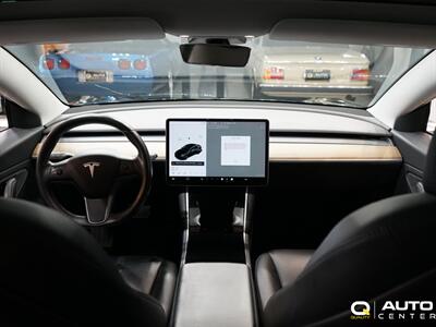 2019 Tesla Model 3 Standard Range Plus   - Photo 12 - Lynnwood, WA 98036