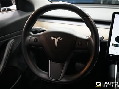 2019 Tesla Model 3 Standard Range Plus   - Photo 13 - Lynnwood, WA 98036