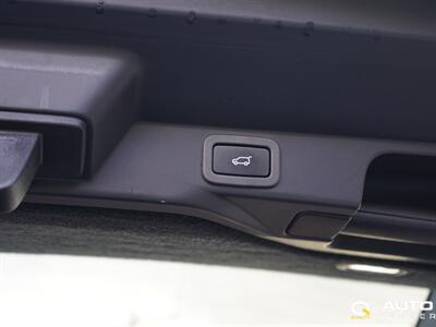 2019 Land Rover Range Rover Sport SVR   - Photo 45 - Lynnwood, WA 98036