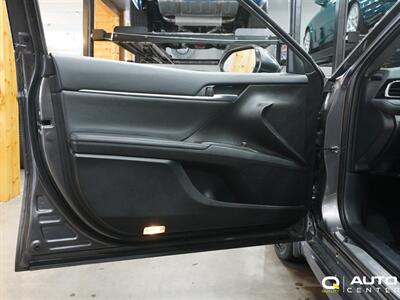 2023 Toyota Camry XSE   - Photo 11 - Lynnwood, WA 98036