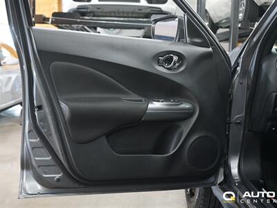 2015 Nissan JUKE S   - Photo 8 - Lynnwood, WA 98036