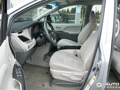 2015 Toyota Sienna L 7 Passenger - Photo 10 - Lynnwood, WA 98036