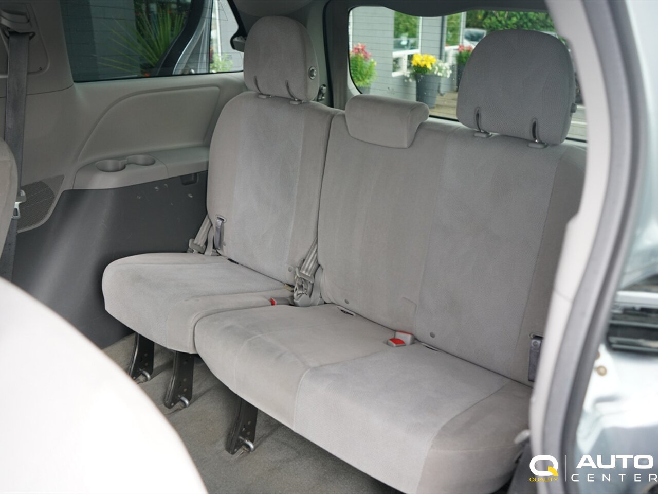 2015 Toyota Sienna L 7 Passenger - Photo 22 - Lynnwood, WA 98036