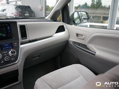 2015 Toyota Sienna L 7 Passenger - Photo 16 - Lynnwood, WA 98036