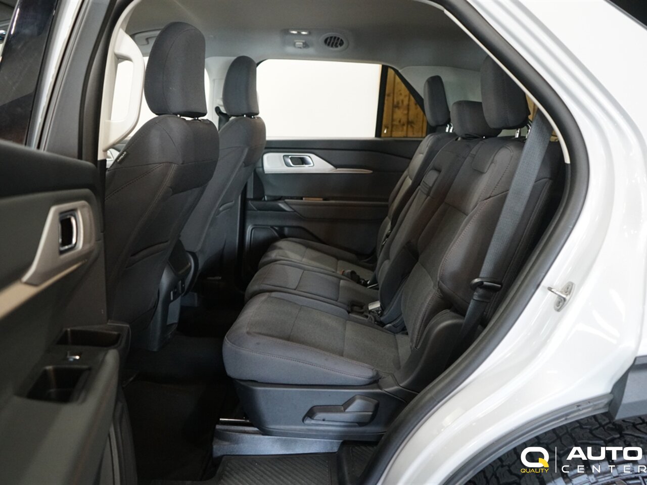 2025 Ford Explorer Active - Photo 23 - Lynnwood, WA 98036