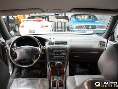 1994 Lexus ES 300 300   - Photo 10 - Lynnwood, WA 98036