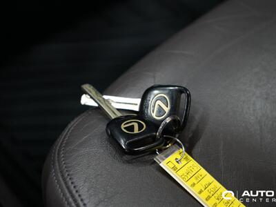 1994 Lexus ES 300 300   - Photo 18 - Lynnwood, WA 98036