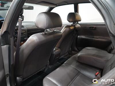 1994 Lexus ES 300 300   - Photo 22 - Lynnwood, WA 98036